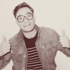 Ed Westwick em movimento