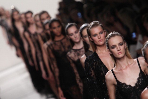 Elie Saab : Runway - Paris Fashion Week Womenswear  Spring/Summer 2014