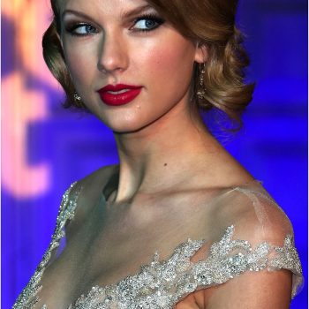 O vestido de noiva da Taylor Swift