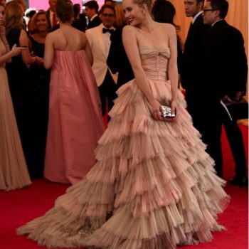 Baile do Met 2014: Suki Waterhouse