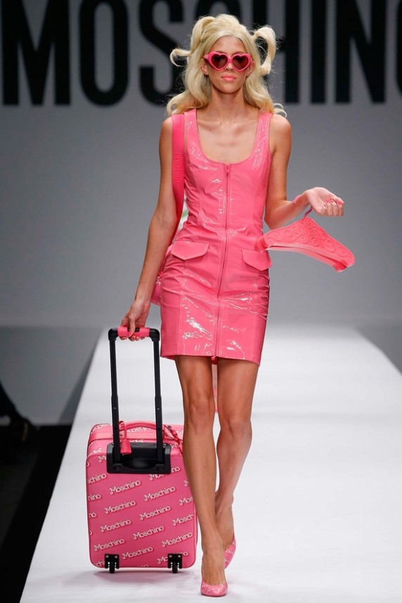 10-MOSCHINO