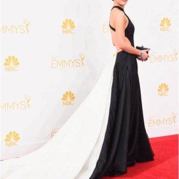 Celeb Alert: Lizzy Caplan!