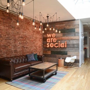 UM ESCRITÓRIO SOCIAL EM NY