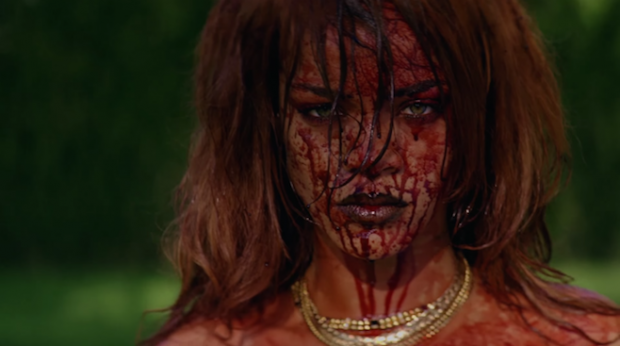 O NOVO CLIPE DA RIHANNA, “BITCH BETTER HAVE MY MONEY”