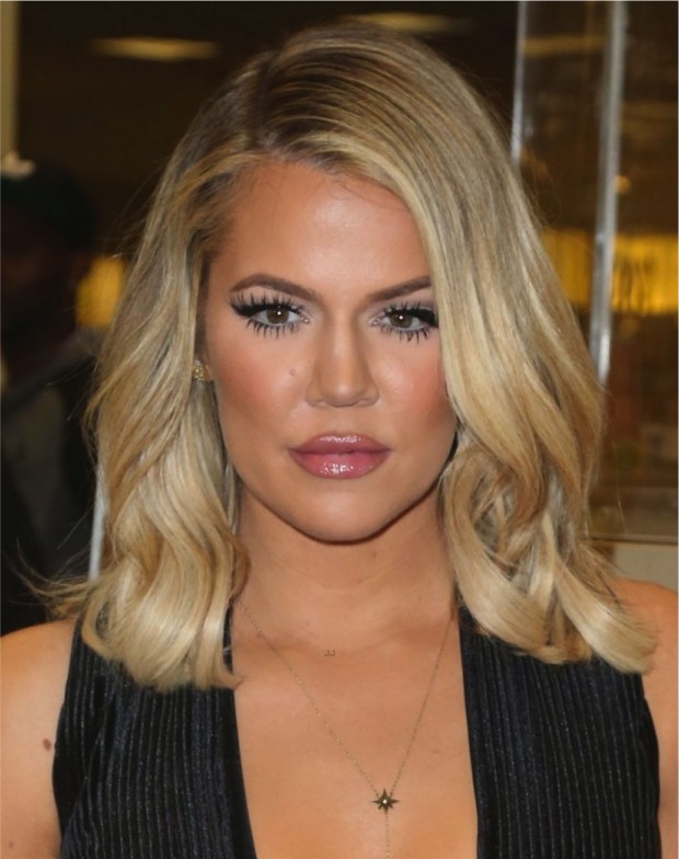 khloe kardashian corte de cabelo