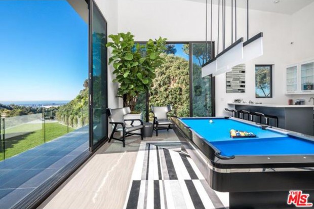 John-Legend-And-Chrissy-Teigen-Beverly-Hills-Real-Estate-Game-Room