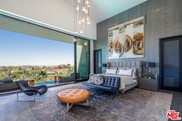 John-Legend-And-Chrissy-Teigen-Beverly-Hills-Real-Estate-Master-Bedroom