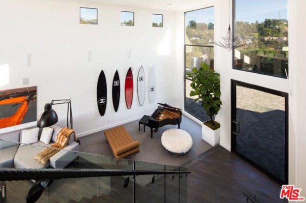 John-Legend-And-Chrissy-Teigen-Beverly-Hills-Real-Estate-Piano