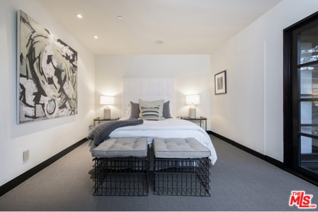 Calvin-Harris-Home-For-Sale-In-Los-Angeles-Bedroom