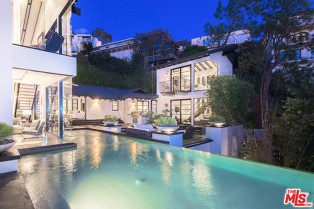 Calvin-Harris-Home-For-Sale-In-Los-Angeles-pool-2