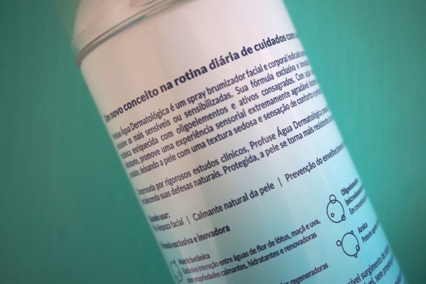 água dermatológica profuse