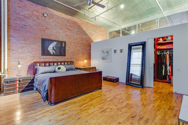Adam-Levine-And-Behati-Prinsloo-House-in-NY-Bedroom-2