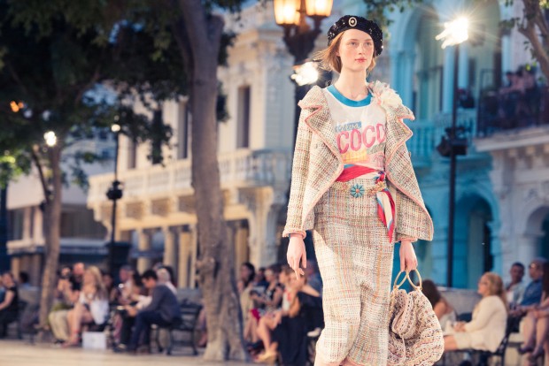 CHANEL_Cruise_Cuba_Show-74