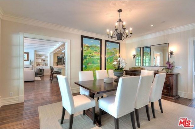 Adele-house-in-beverly-hills-ca-dining-room