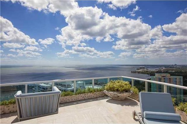 Pharrell-home-for-sale-in-miami-fl-balcony-4