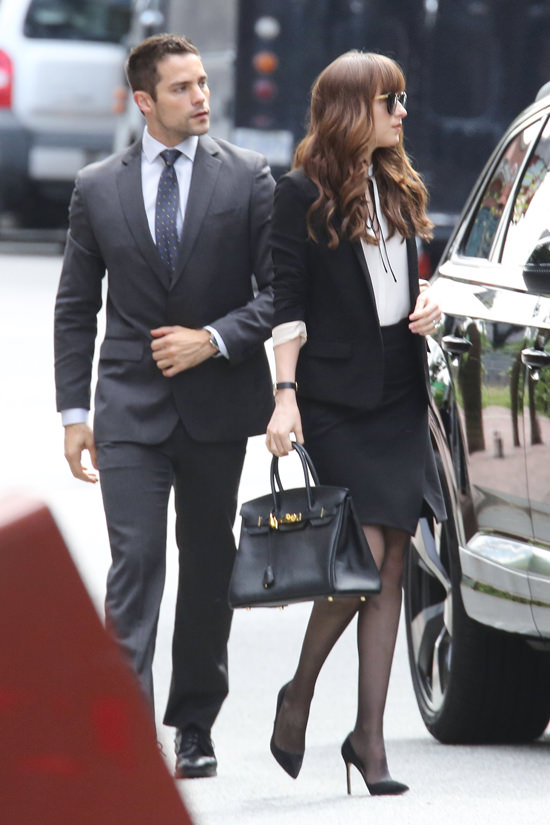 jamie-dornan-dakota-johnson-fifty-brant-daugherty-shades-draker-movie-set-tom-lorenzo-site-6