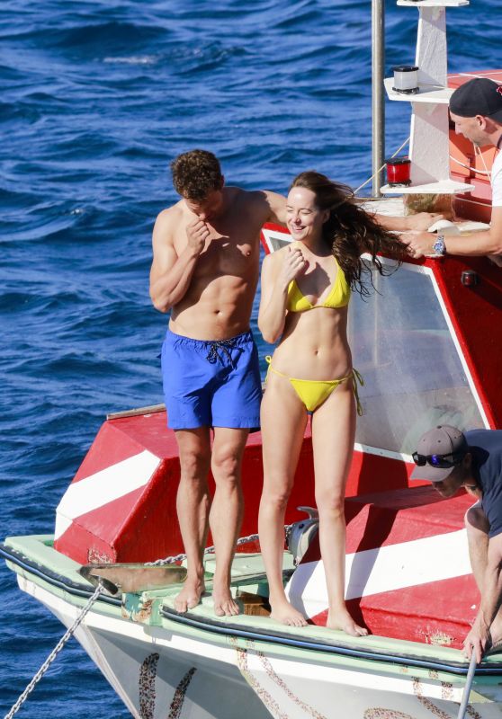 dakota-johnson-in-yellow-bikini-fifty-shades-freed-set-in-france-july-2016-1_thumbnail