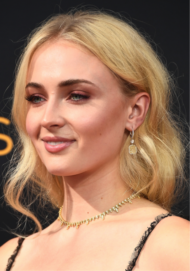 emmy-beleza-sophie-turner