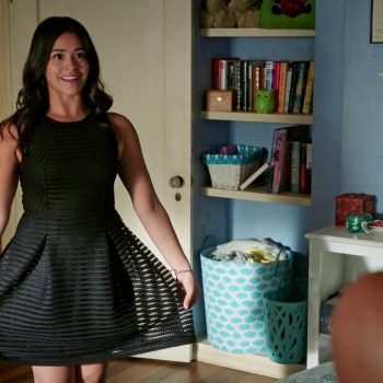 Os looks de Jane the Virgin