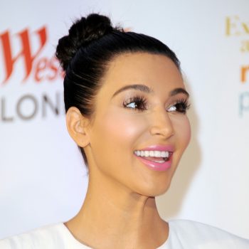 As 2 bases favoritas da Kim Kardashian! E elas custam 2 dígitos!!