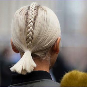 Penteado da vez: trança central solitária!
