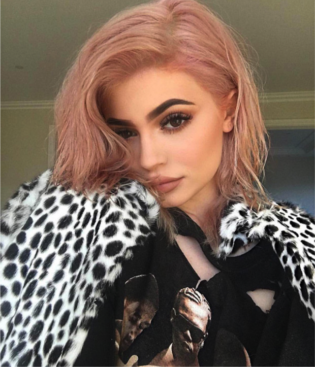 kylie-jenner-pink-hari