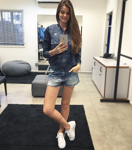 Camila-Queiroz-Look