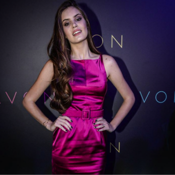 11 Looks da Camila Queiroz Por Aí