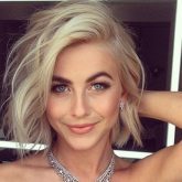 Pra inspirar: os penteados de Julianne Hough