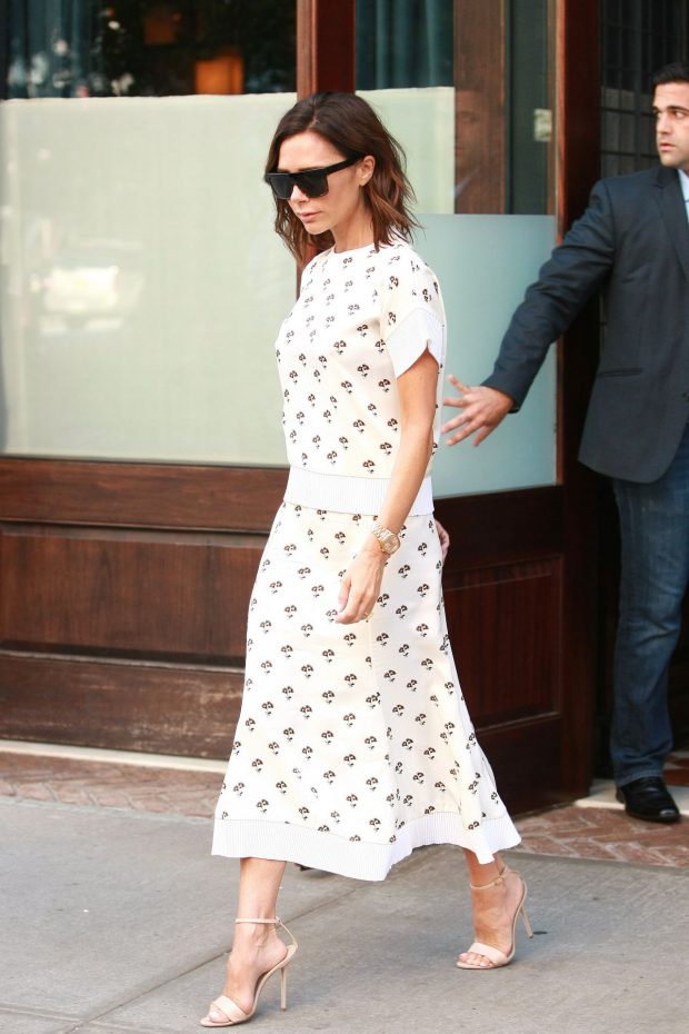 looks-victoria-beckham