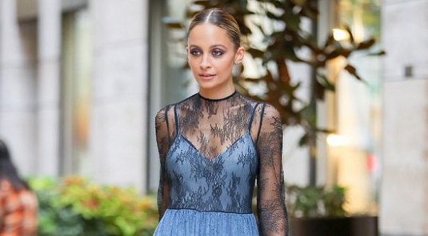 11 Looks da Nicole Richie por aí