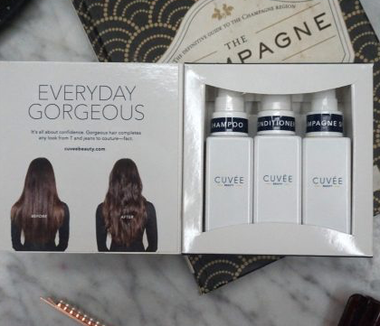Spray de Champagne para os cabelos da Cuvée Beauty