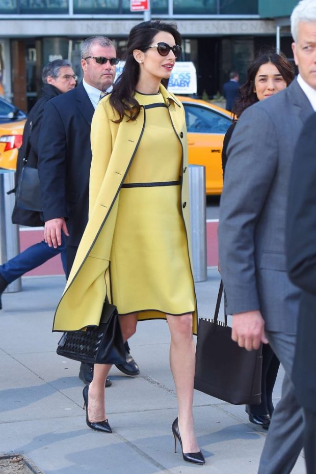 Looks Amal Clooney