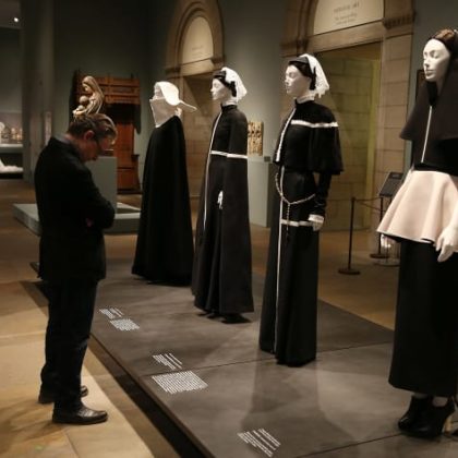 Ronda da Semana: Rihanna, Lady Gaga, Marchesa e religião