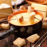 Como harmonizar fondue e vinho [queijo, carne e chocolate]