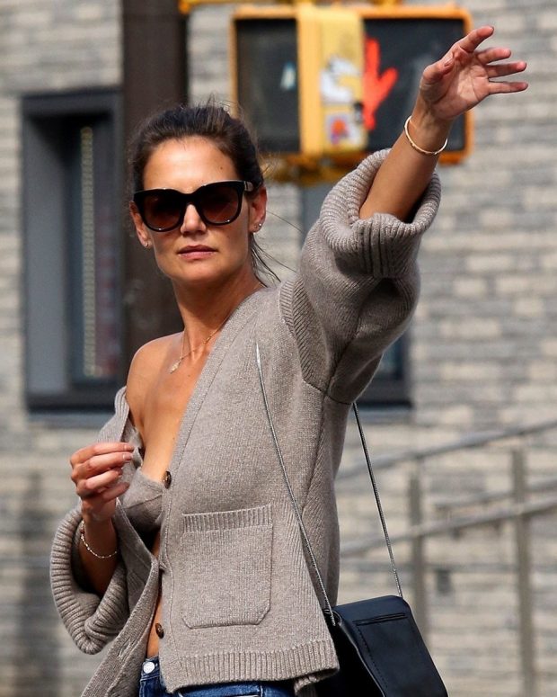 Cardigan katie holmes