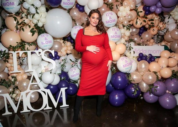 ASHLEY GRAHAM PREGNANT