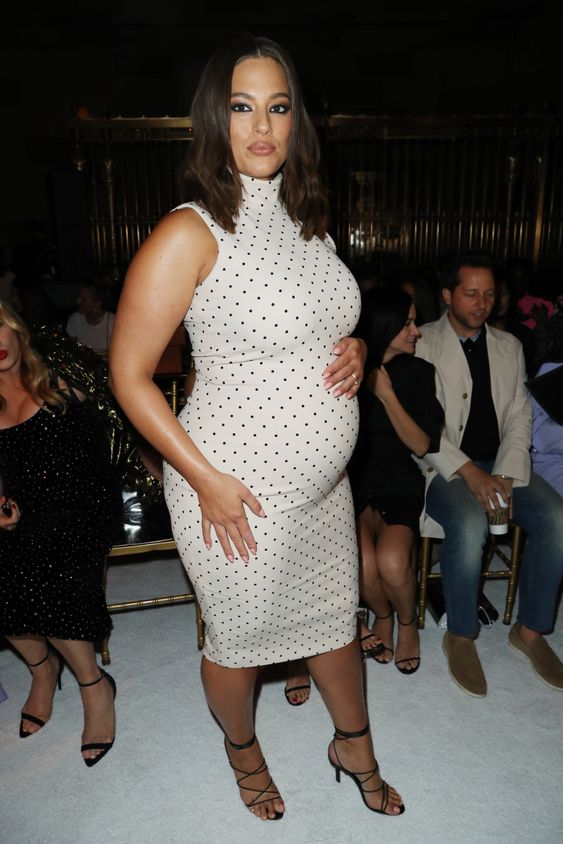 ASHLEY GRAHAM PREGNANT